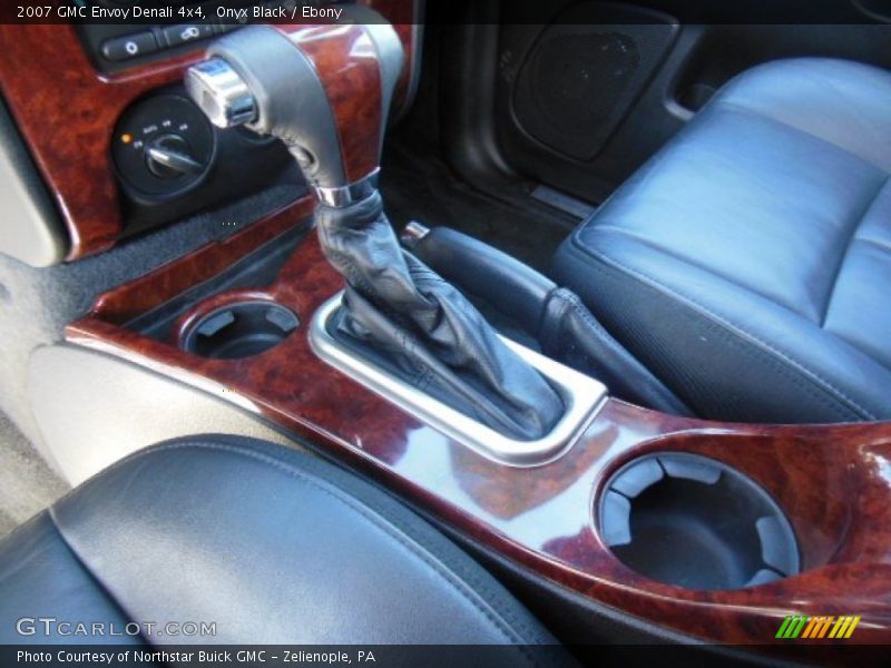 Onyx Black / Ebony 2007 GMC Envoy Denali 4x4