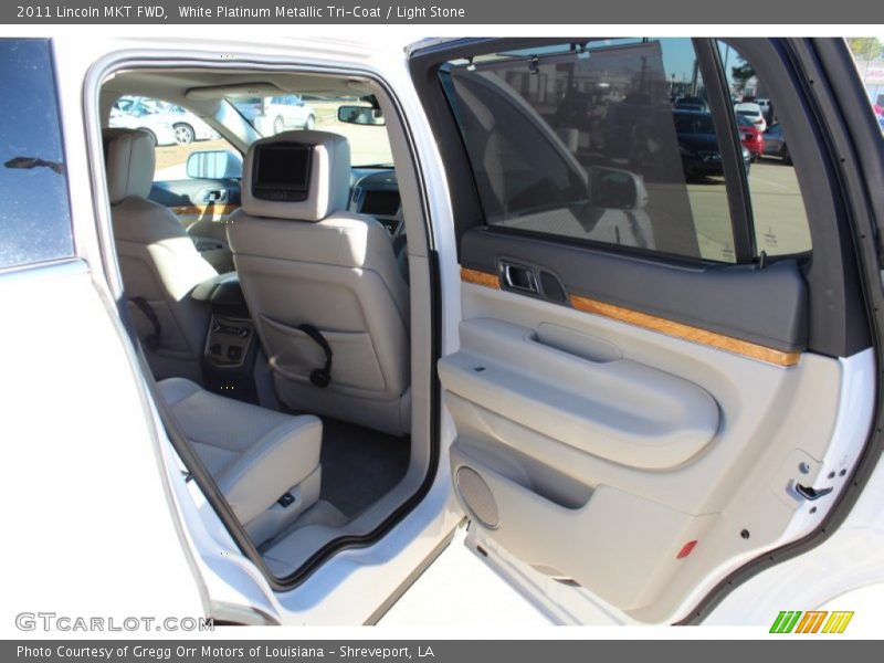 White Platinum Metallic Tri-Coat / Light Stone 2011 Lincoln MKT FWD