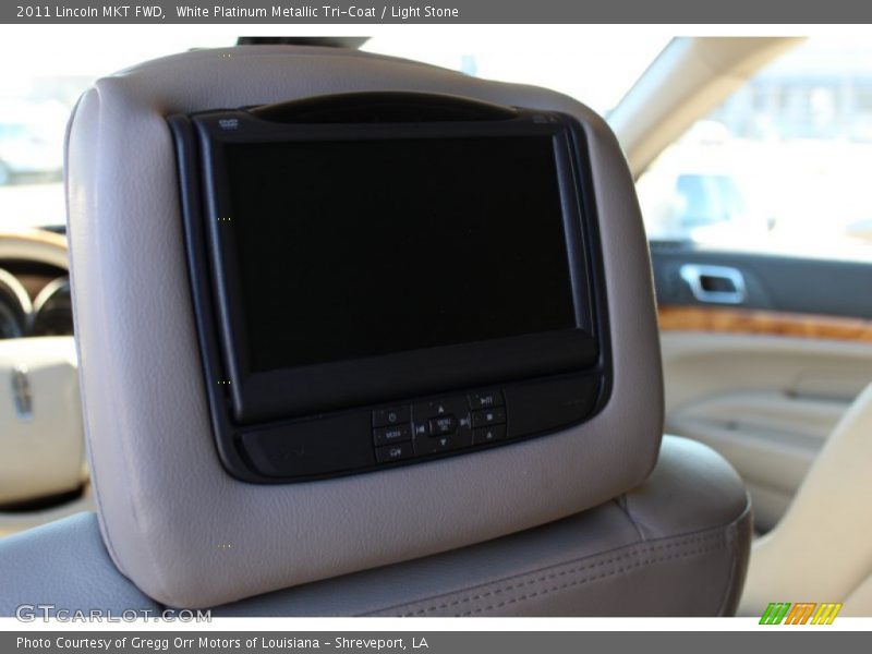 White Platinum Metallic Tri-Coat / Light Stone 2011 Lincoln MKT FWD