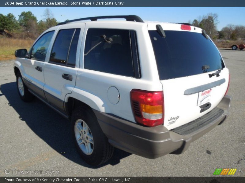 Stone White / Dark Slate Gray 2004 Jeep Grand Cherokee Laredo