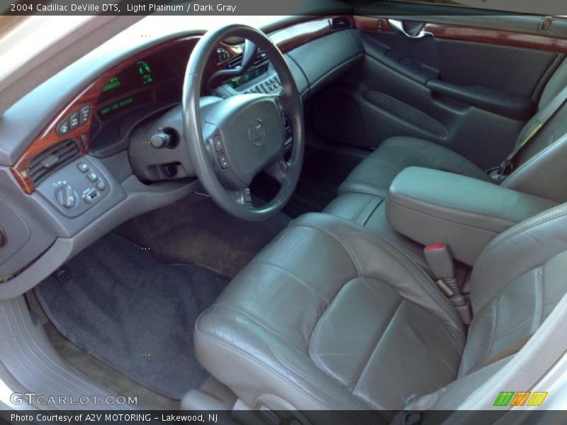 Light Platinum / Dark Gray 2004 Cadillac DeVille DTS