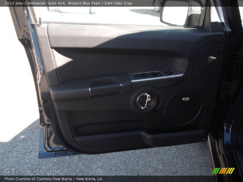 Modern Blue Pearl / Dark Slate Gray 2010 Jeep Commander Sport 4x4