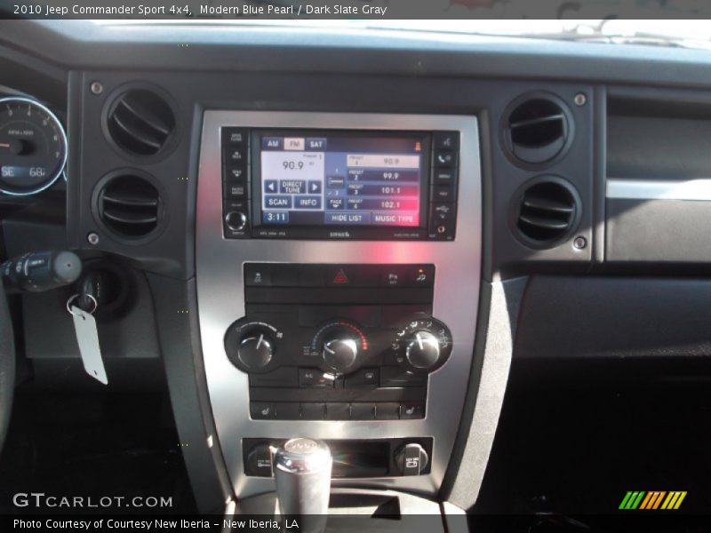 Modern Blue Pearl / Dark Slate Gray 2010 Jeep Commander Sport 4x4
