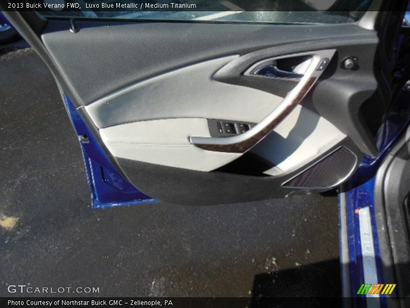 Luxo Blue Metallic / Medium Titanium 2013 Buick Verano FWD