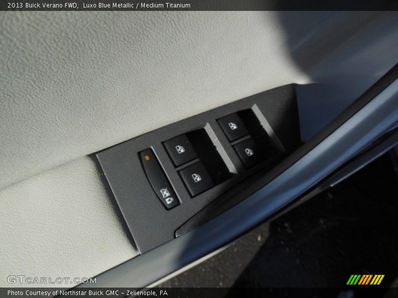 Luxo Blue Metallic / Medium Titanium 2013 Buick Verano FWD