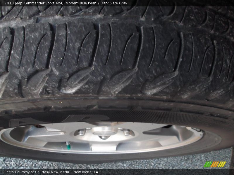 Modern Blue Pearl / Dark Slate Gray 2010 Jeep Commander Sport 4x4