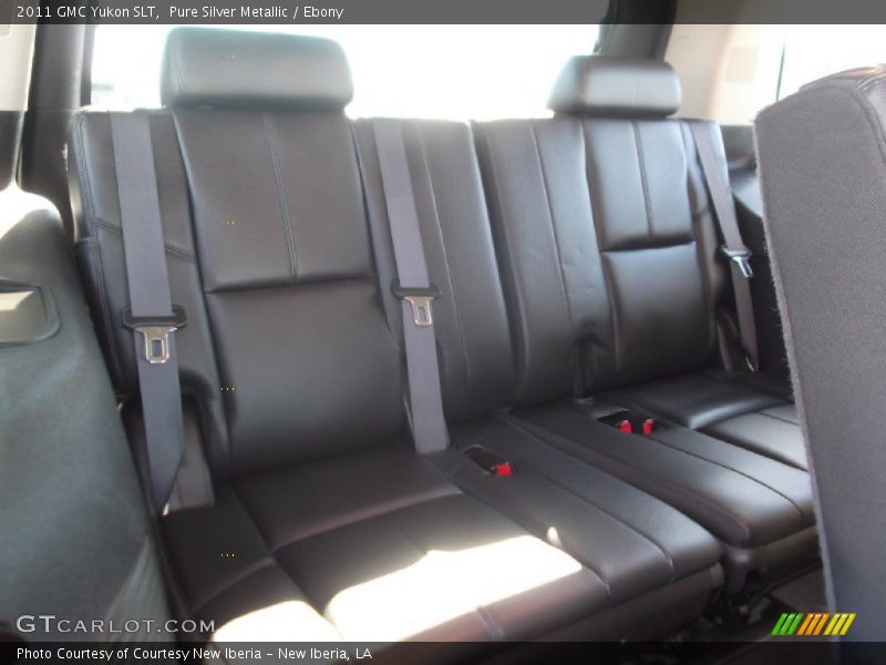 Pure Silver Metallic / Ebony 2011 GMC Yukon SLT