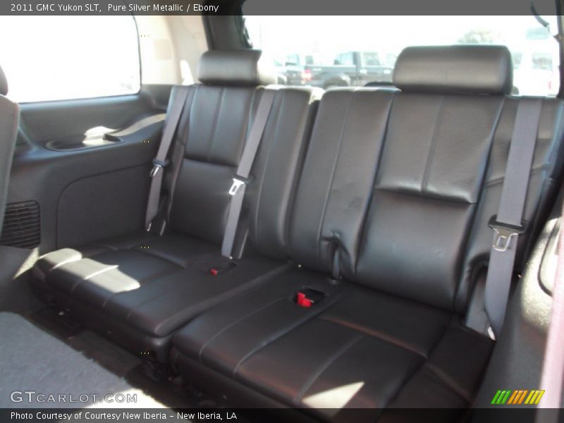 Pure Silver Metallic / Ebony 2011 GMC Yukon SLT