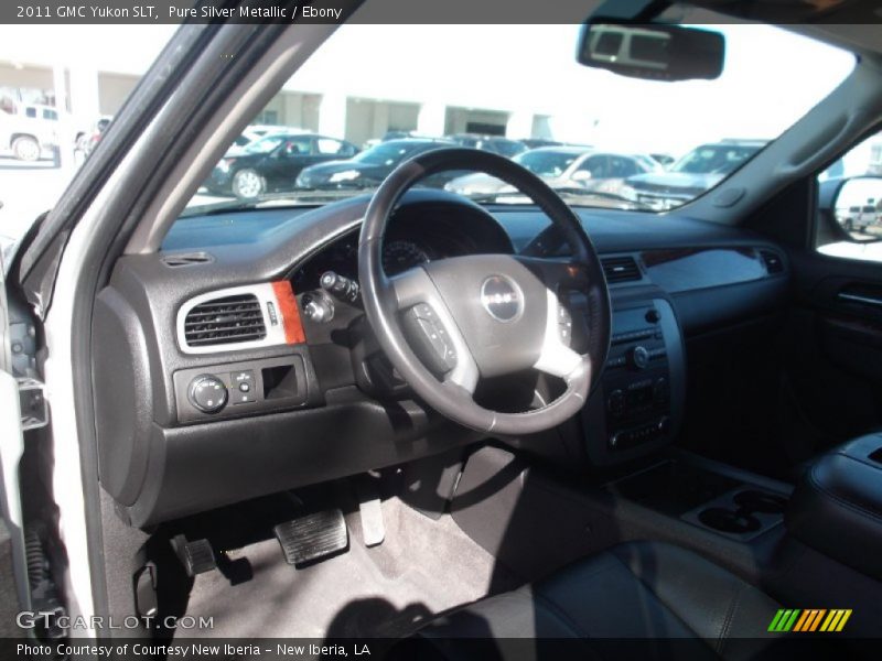 Pure Silver Metallic / Ebony 2011 GMC Yukon SLT