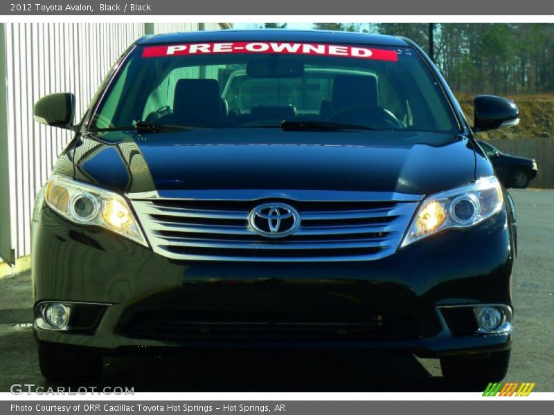 Black / Black 2012 Toyota Avalon