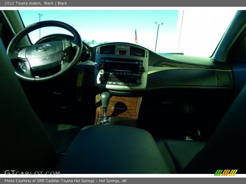 Black / Black 2012 Toyota Avalon