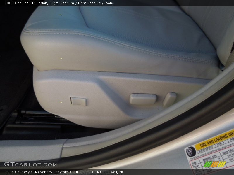 Light Platinum / Light Titanium/Ebony 2008 Cadillac CTS Sedan