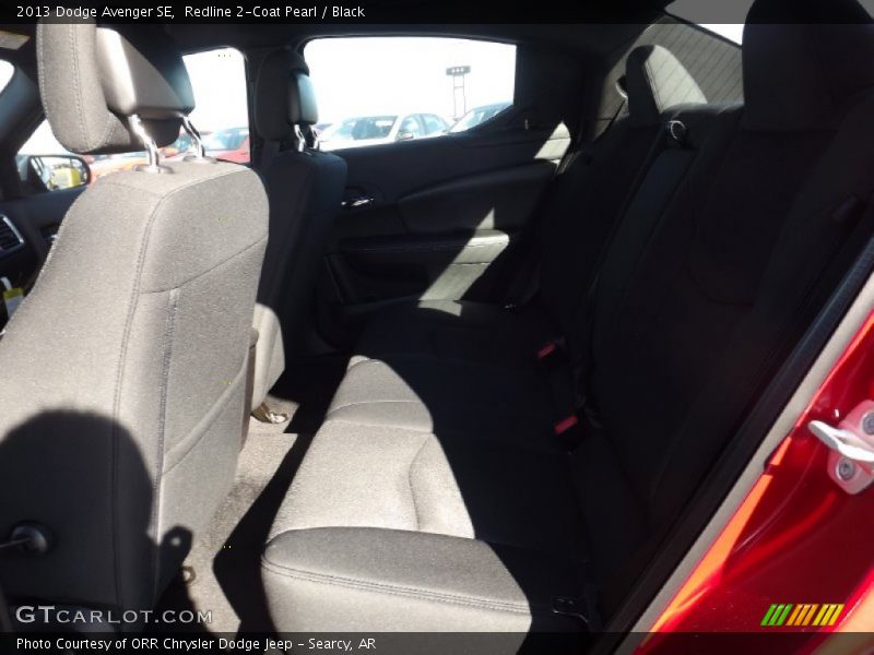 Redline 2-Coat Pearl / Black 2013 Dodge Avenger SE