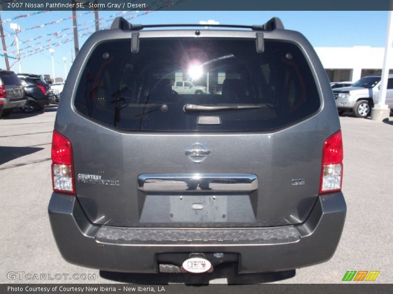 Storm Gray / Desert 2007 Nissan Pathfinder SE