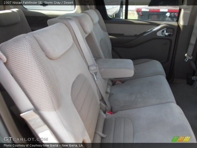 Storm Gray / Desert 2007 Nissan Pathfinder SE