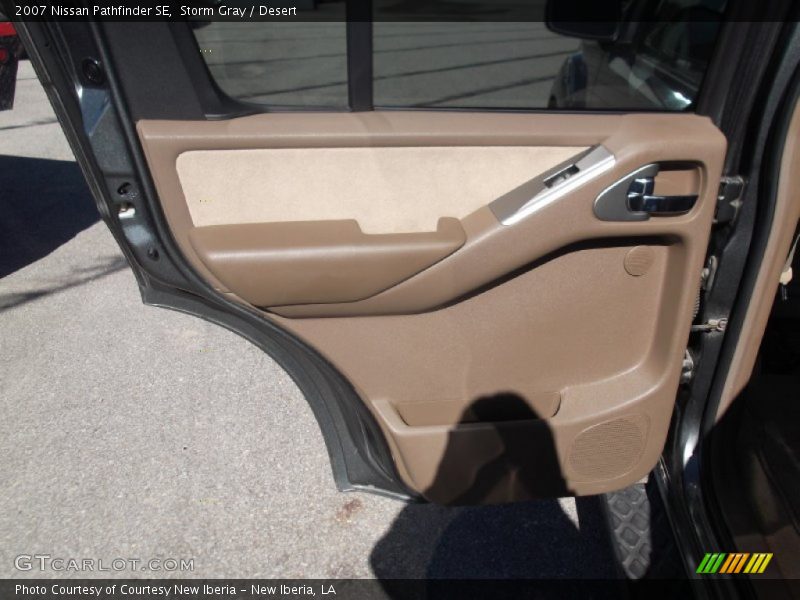 Storm Gray / Desert 2007 Nissan Pathfinder SE
