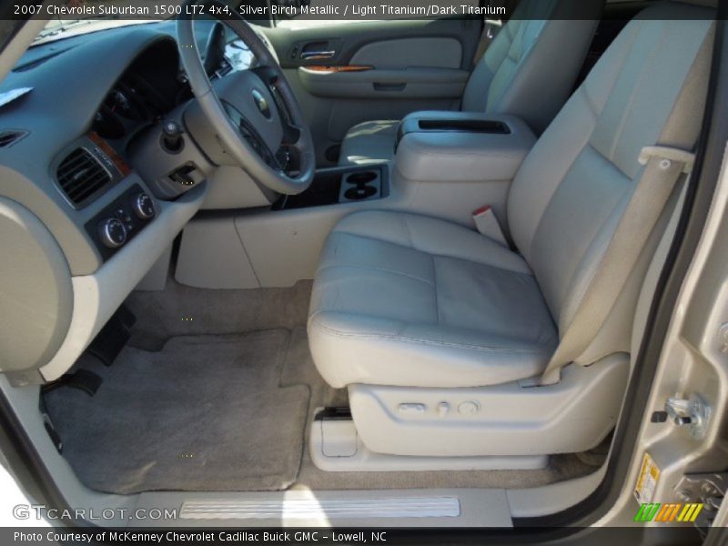 Silver Birch Metallic / Light Titanium/Dark Titanium 2007 Chevrolet Suburban 1500 LTZ 4x4