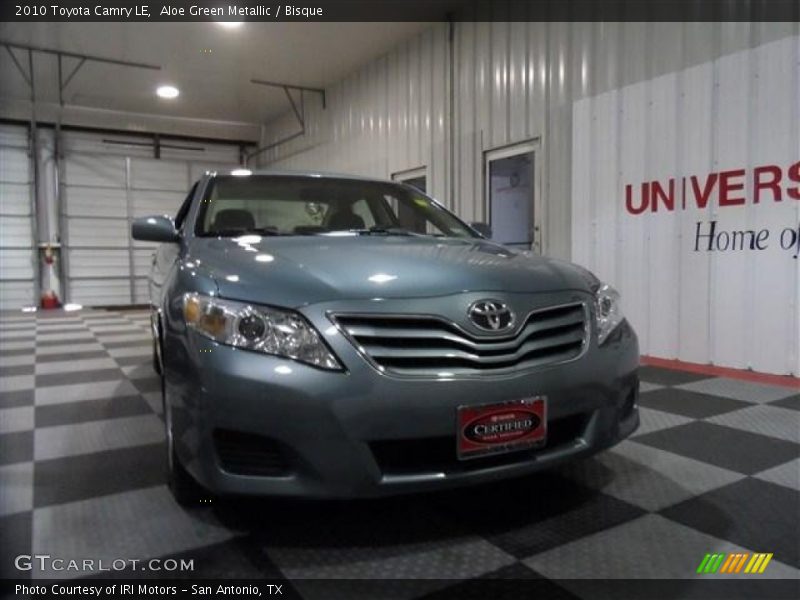 Aloe Green Metallic / Bisque 2010 Toyota Camry LE