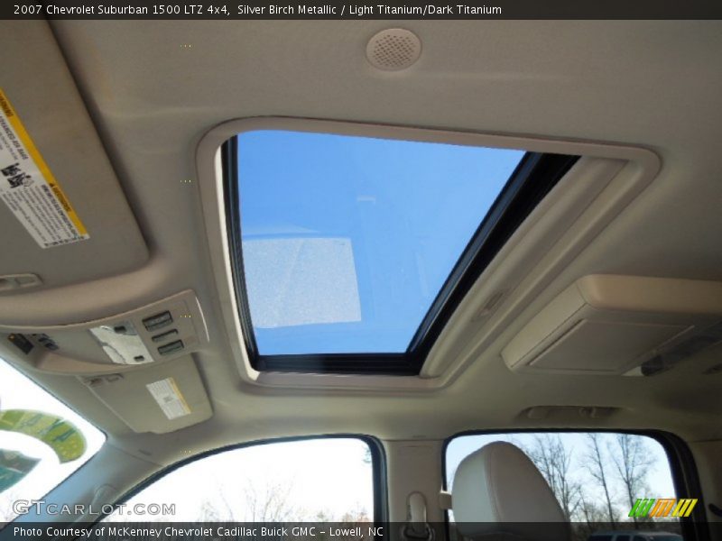 Silver Birch Metallic / Light Titanium/Dark Titanium 2007 Chevrolet Suburban 1500 LTZ 4x4
