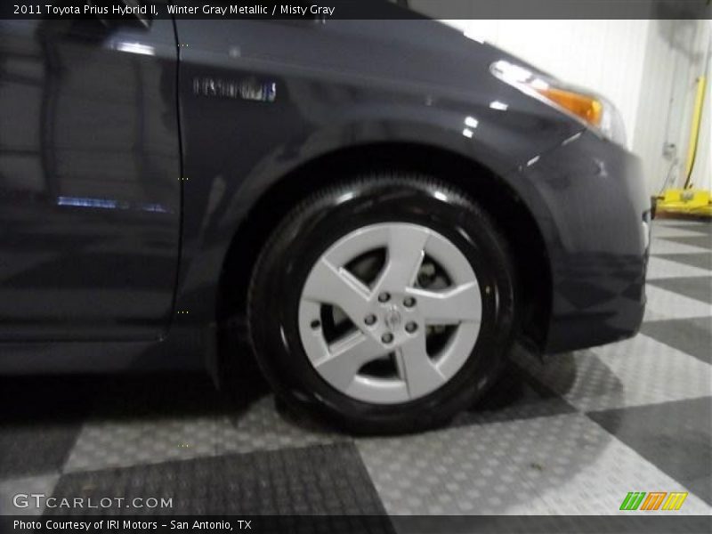 Winter Gray Metallic / Misty Gray 2011 Toyota Prius Hybrid II