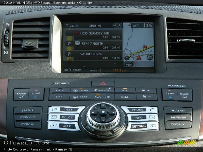 Moonlight White / Graphite 2010 Infiniti M 35x AWD Sedan