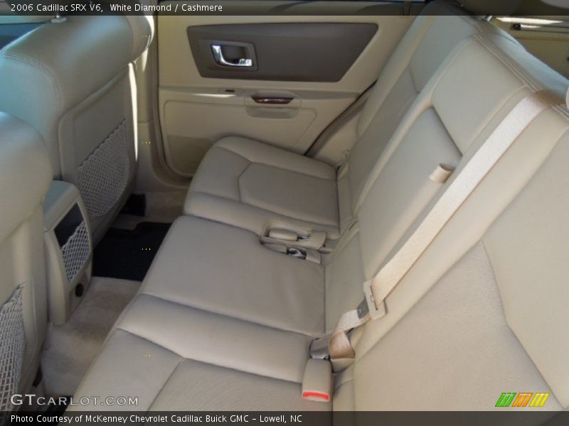 White Diamond / Cashmere 2006 Cadillac SRX V6