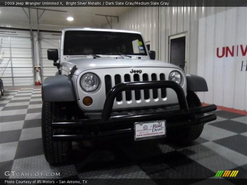 Bright Silver Metallic / Dark Slate Gray/Medium Slate Gray 2009 Jeep Wrangler Unlimited X