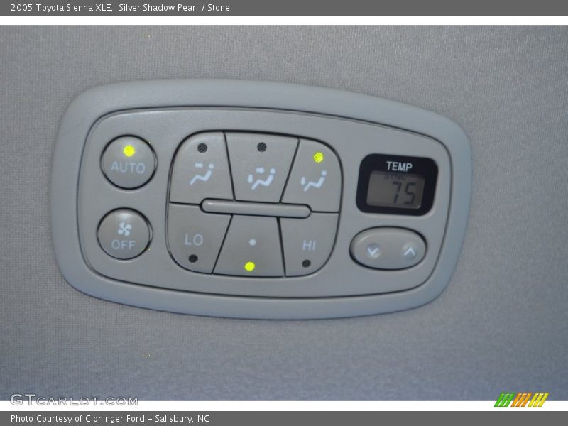 Silver Shadow Pearl / Stone 2005 Toyota Sienna XLE