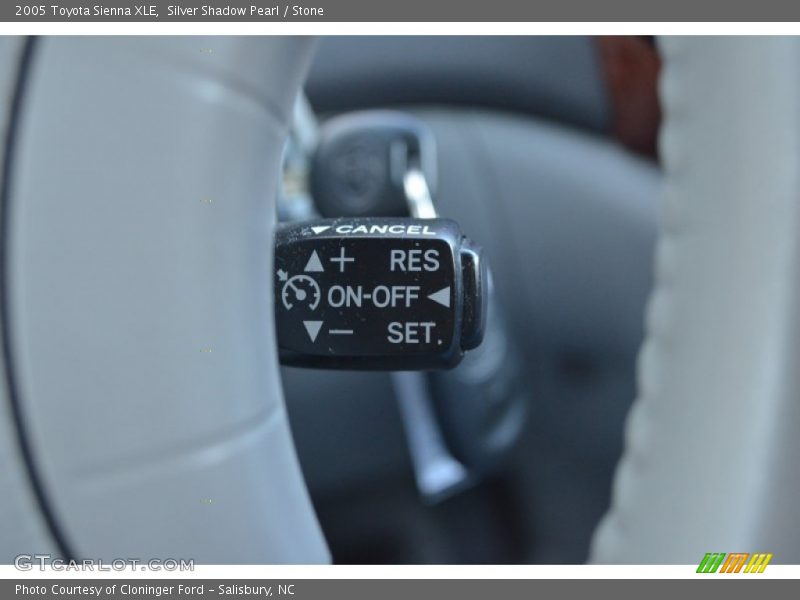 Silver Shadow Pearl / Stone 2005 Toyota Sienna XLE