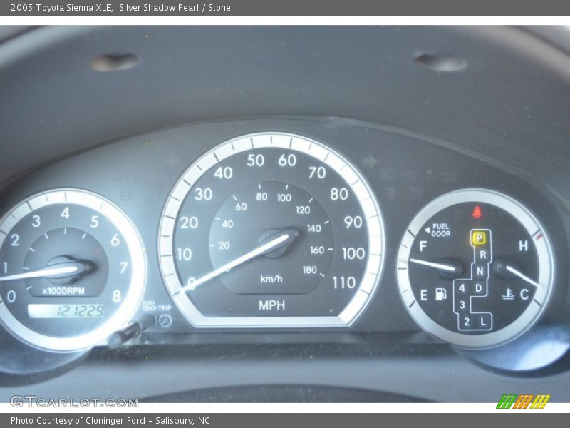 Silver Shadow Pearl / Stone 2005 Toyota Sienna XLE