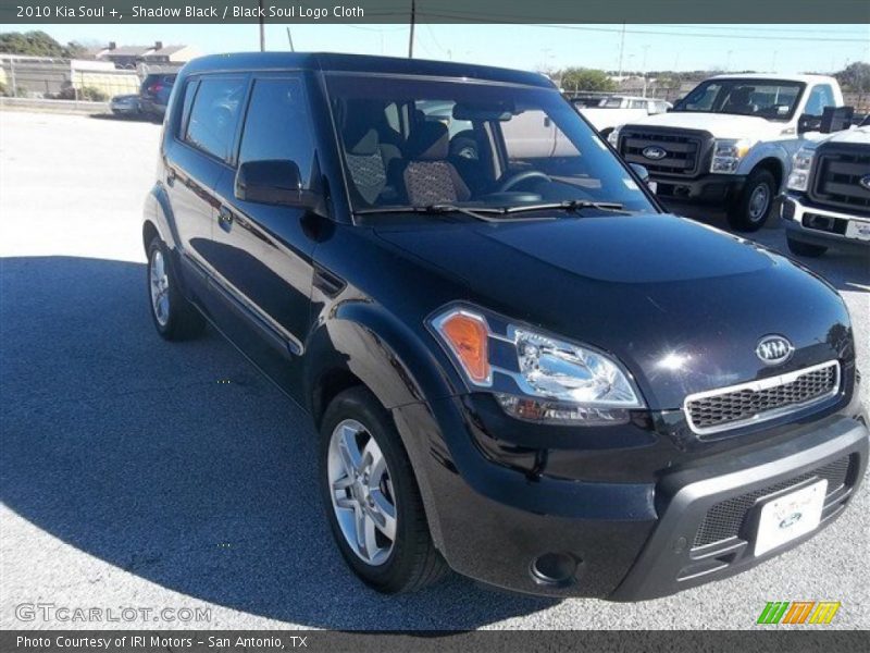 Shadow Black / Black Soul Logo Cloth 2010 Kia Soul +