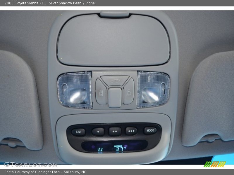 Silver Shadow Pearl / Stone 2005 Toyota Sienna XLE