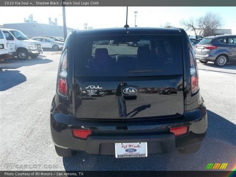 Shadow Black / Black Soul Logo Cloth 2010 Kia Soul +
