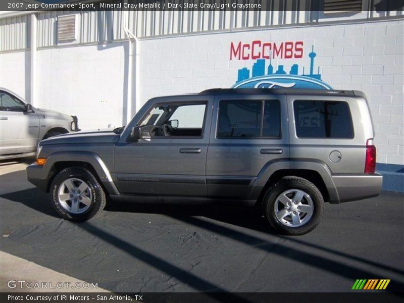 Mineral Gray Metallic / Dark Slate Gray/Light Graystone 2007 Jeep Commander Sport