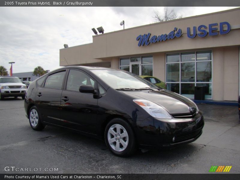 Black / Gray/Burgundy 2005 Toyota Prius Hybrid