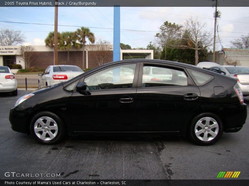 Black / Gray/Burgundy 2005 Toyota Prius Hybrid