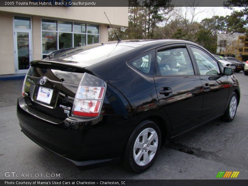 Black / Gray/Burgundy 2005 Toyota Prius Hybrid