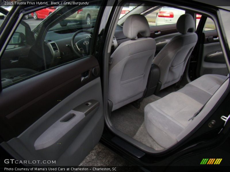 Black / Gray/Burgundy 2005 Toyota Prius Hybrid