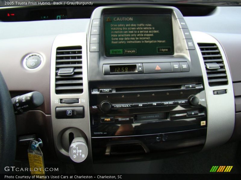 Black / Gray/Burgundy 2005 Toyota Prius Hybrid