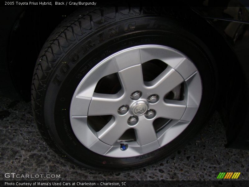 Black / Gray/Burgundy 2005 Toyota Prius Hybrid