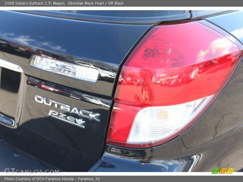 Obsidian Black Pearl / Off Black 2008 Subaru Outback 2.5i Wagon