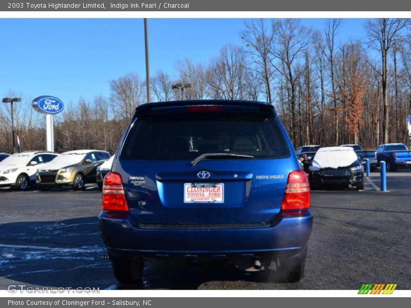 Indigo Ink Pearl / Charcoal 2003 Toyota Highlander Limited