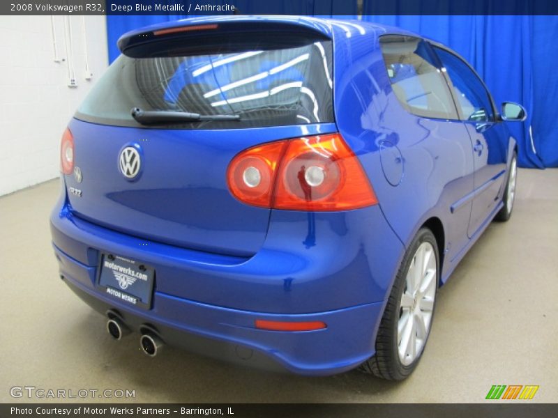 Deep Blue Metallic / Anthracite 2008 Volkswagen R32