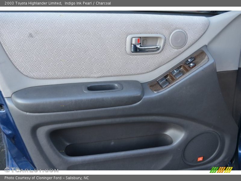 Indigo Ink Pearl / Charcoal 2003 Toyota Highlander Limited