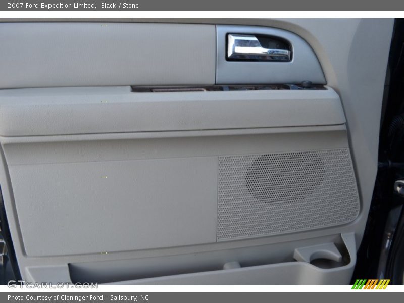 Black / Stone 2007 Ford Expedition Limited