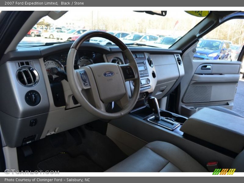 Black / Stone 2007 Ford Expedition Limited