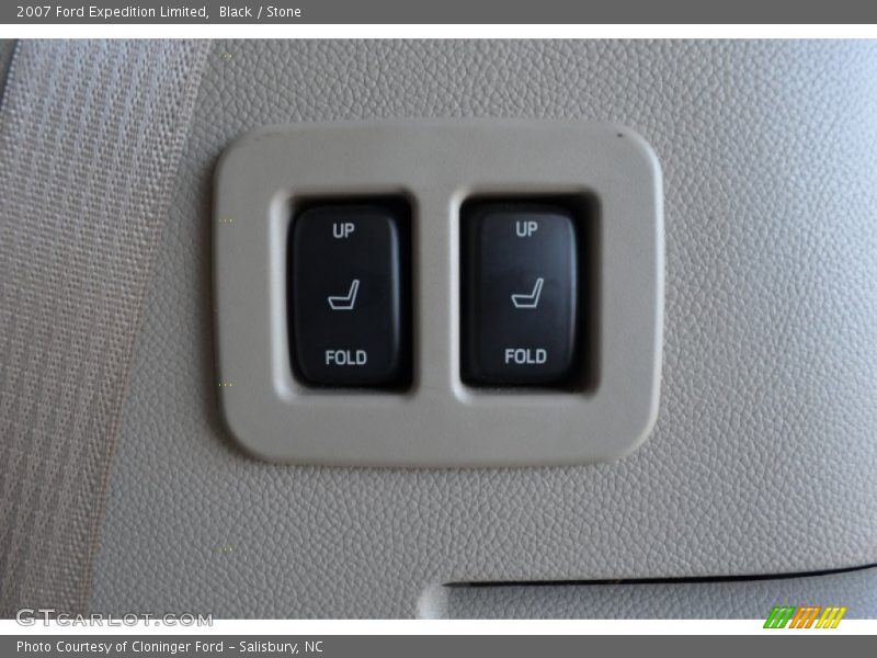 Black / Stone 2007 Ford Expedition Limited