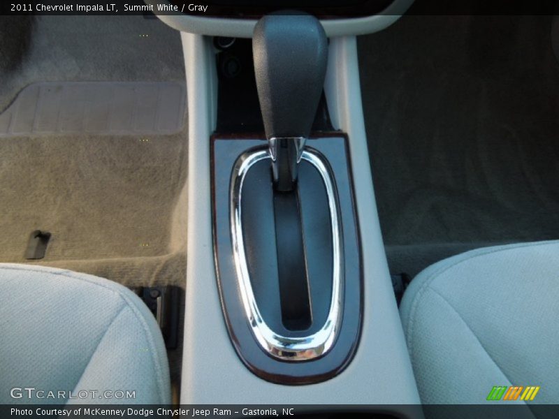 Summit White / Gray 2011 Chevrolet Impala LT