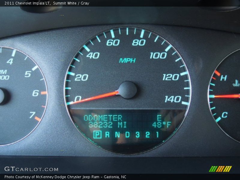 Summit White / Gray 2011 Chevrolet Impala LT