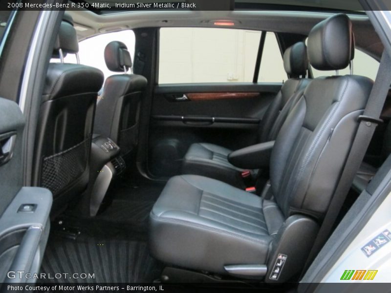 Rear Seat of 2008 R 350 4Matic